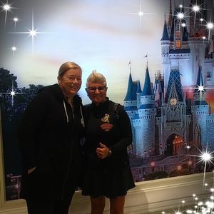 Meet your Posher, Lori